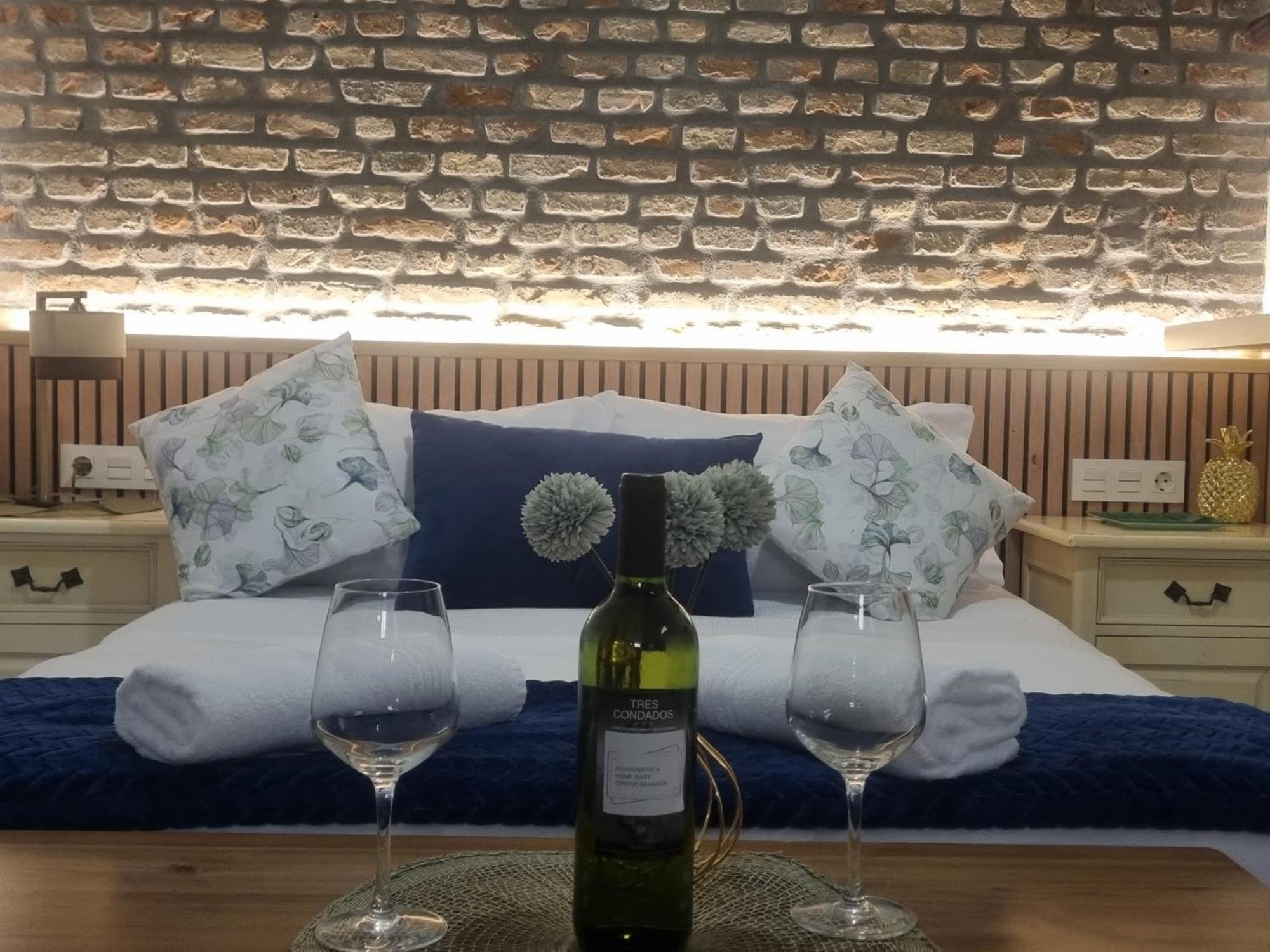 Home Suites Center Granada 2 — Photos 1